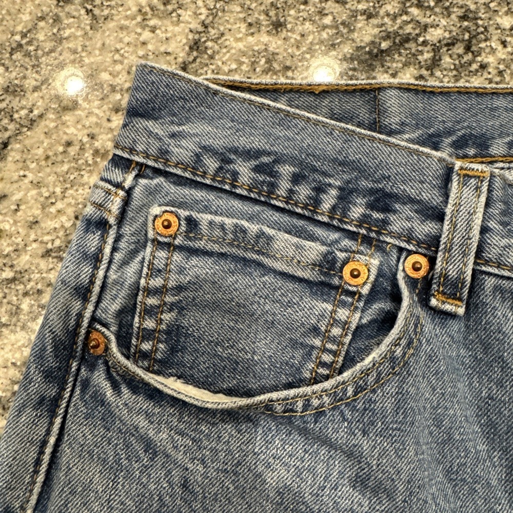 Levis 501 Jeans Mens 36x29 Blue Denim Pants Button Fly Straight Classic Faded‎ - Picture 5 of 16